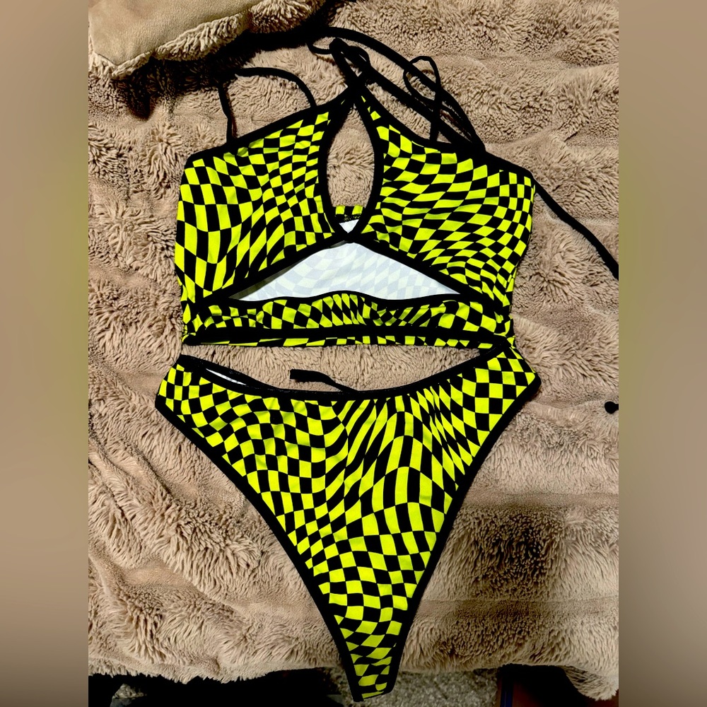 iheartraves set